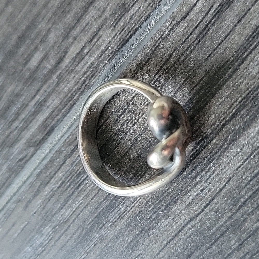 Heart Knot Ring - image 3